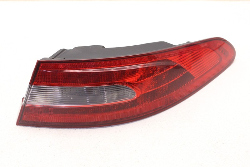 2009 2010 2011 JAGUAR XFR PASSENGER OUTER TAILLIGHT TAIL LAMP QUARTER MTD OEM