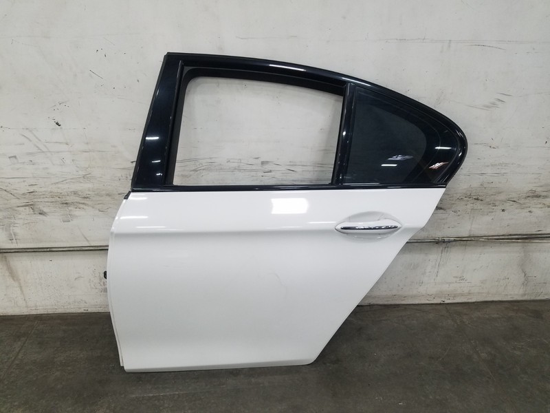 2014 BMW M5 F10 Left Rear Driver Door #4146 A8