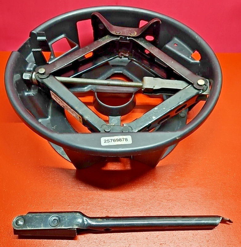 2005 - 2011 Cadillac Buick Emergency Scissor Jack & Spare Tire Change Set
