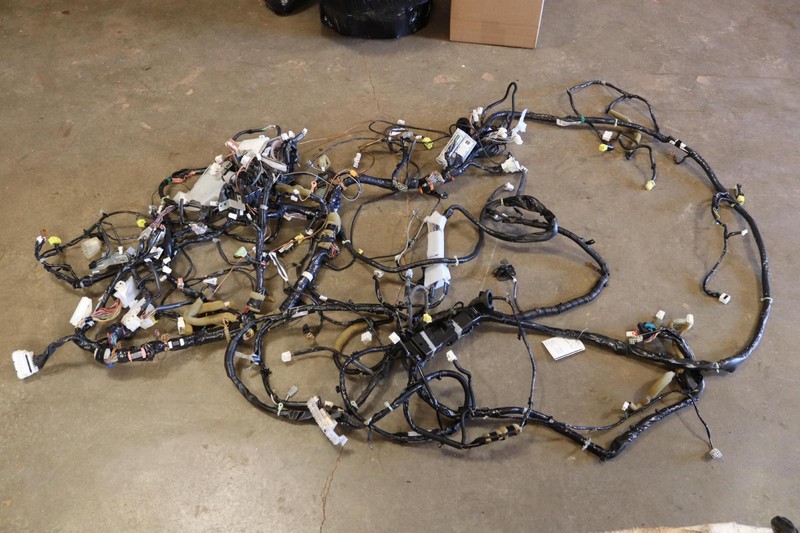2002 INFINITI Q45 BODY MAIN FLOOR WIRE WIRING HARNESS OEM
