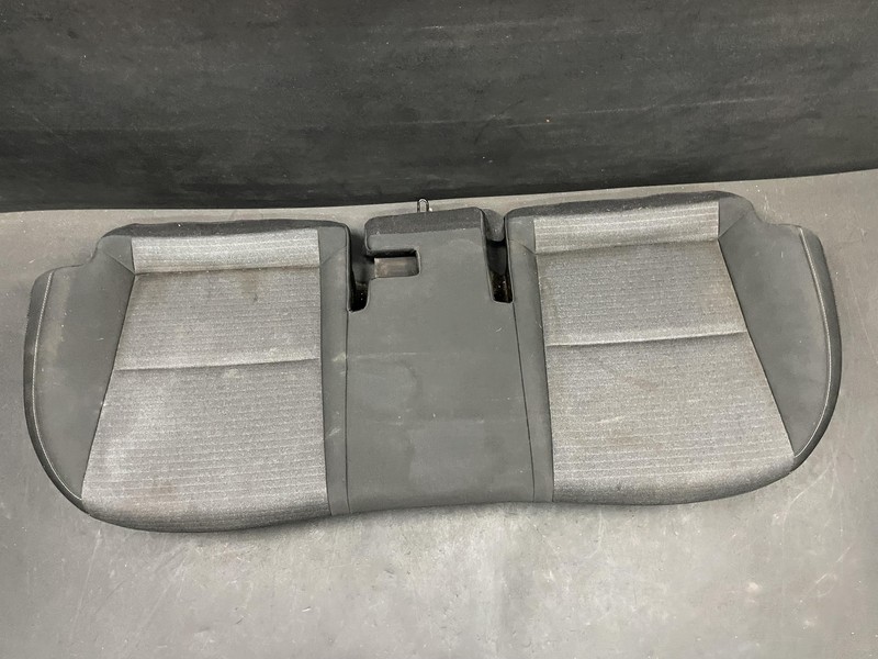 Rear Seat Lower Cushion Cloth 2020 Kia Soul 89100-K0000 2021 2022 2023