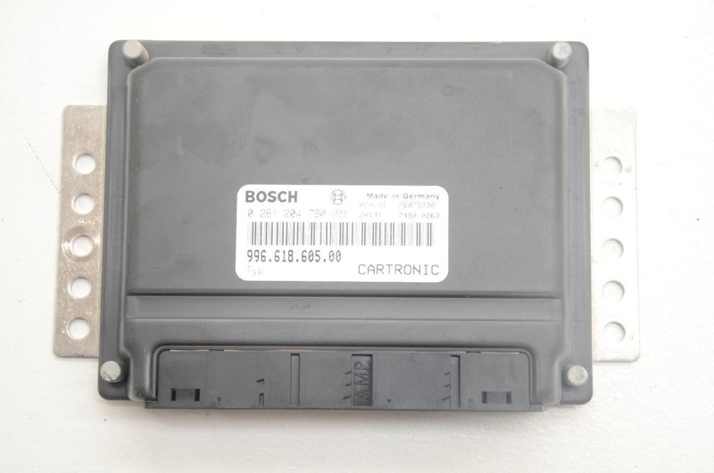 00-02 Porsche Boxster 2.7L Engine Control Module 99661860500