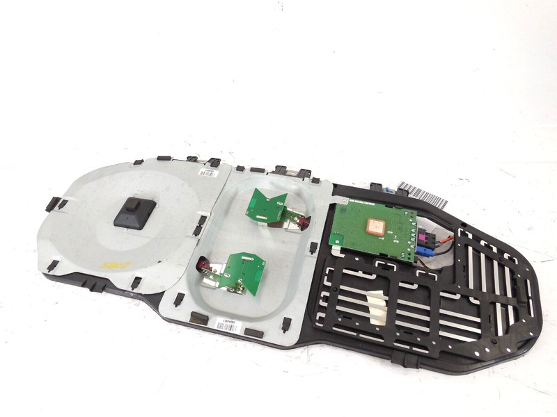 Mercedes-Benz GL450 Antenna Booster OEM 2012 12