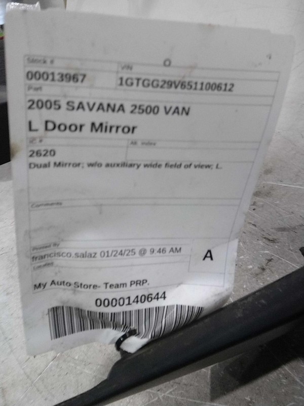 2005 GMC Savana 2500 Van Left Door Mirror Assembly White OEM 91280 Used