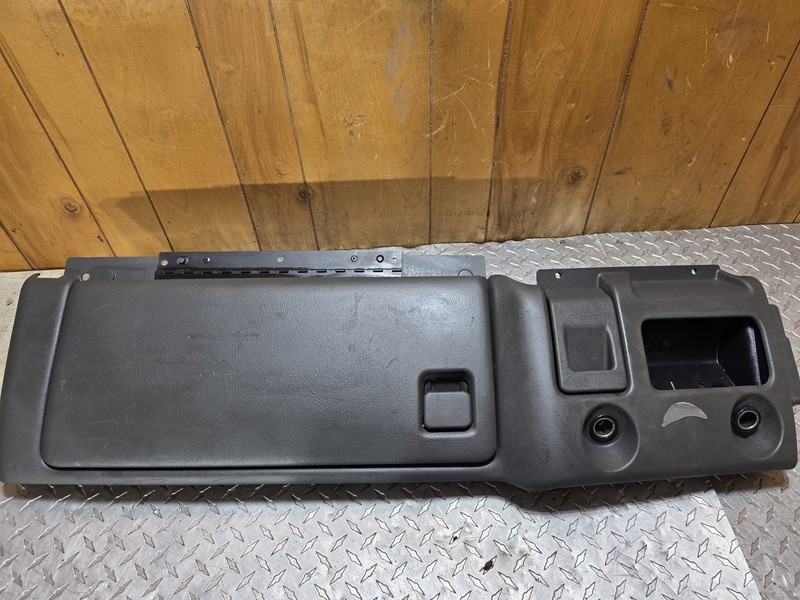 2003-2007 Chevrolet Silverado Glove Box Assembly Graphite Oem Tested