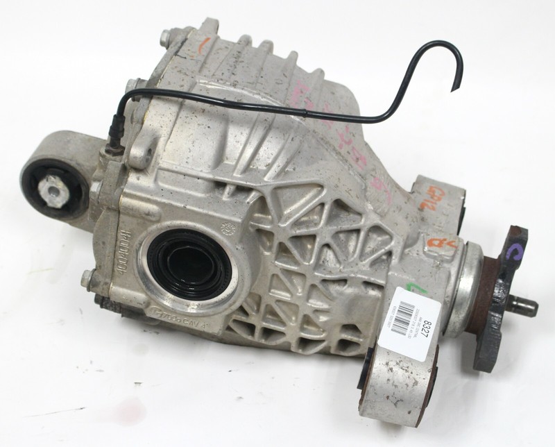 2010-2015 Camaro SS 6 Speed Manual 3.45 LSD Rear Differential USED GM 22928327