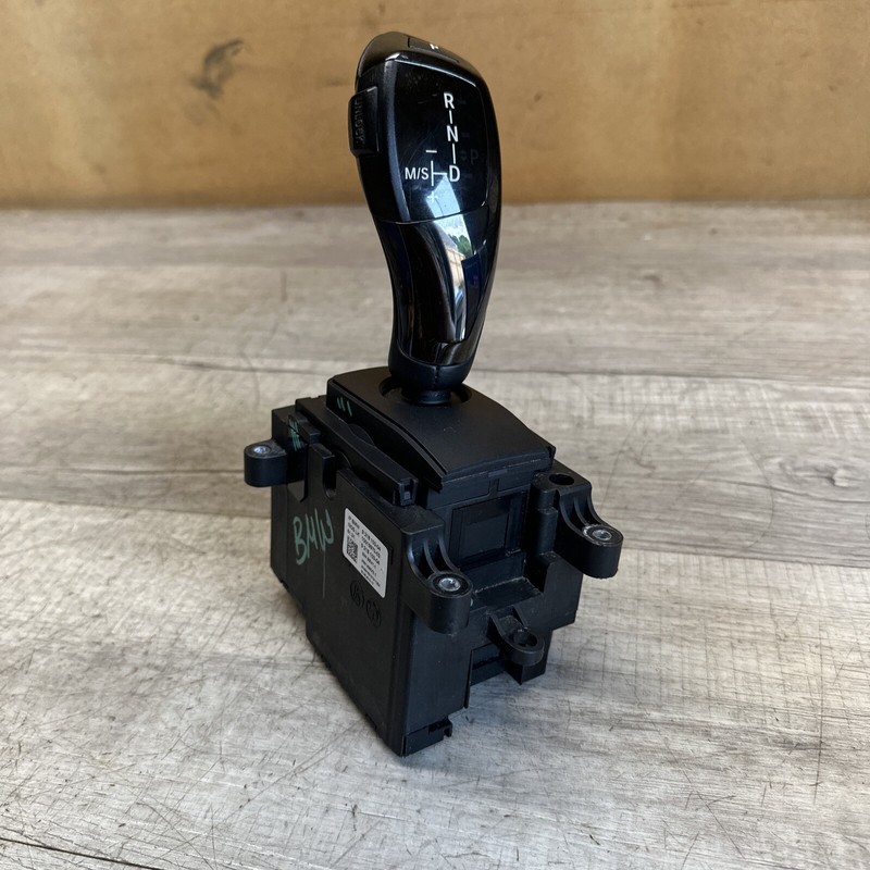 9218103 I 09-12 BMW 740i 750i 760i AUTOMATIC TRANSMISSION SHIFTER OEM AT