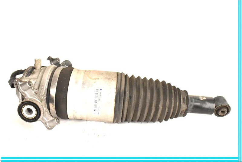 11-17 Porsche Cayenne 958Rear Left Side Shock Absorber Air Airmatic Strut OEM