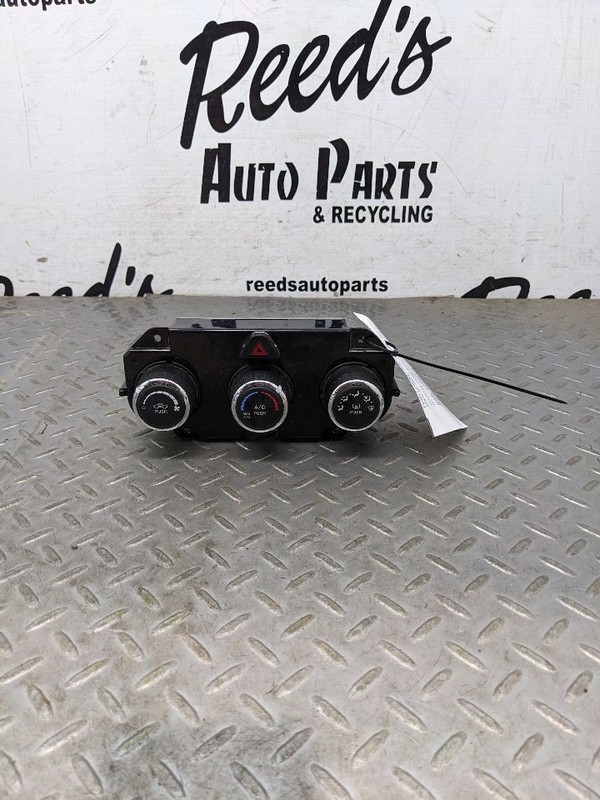 Temperature Control Classic Style Fits 15-23 DODGE 1500 PICKUP 1157703