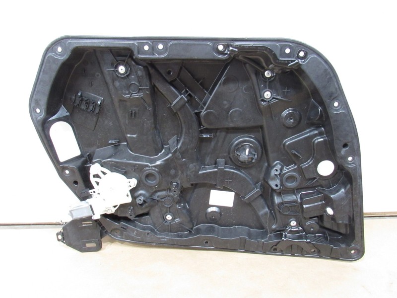 18-21 Mercedes C63 S W205 2020 Front Left Door Window Regulator W/ Motor ;:O
