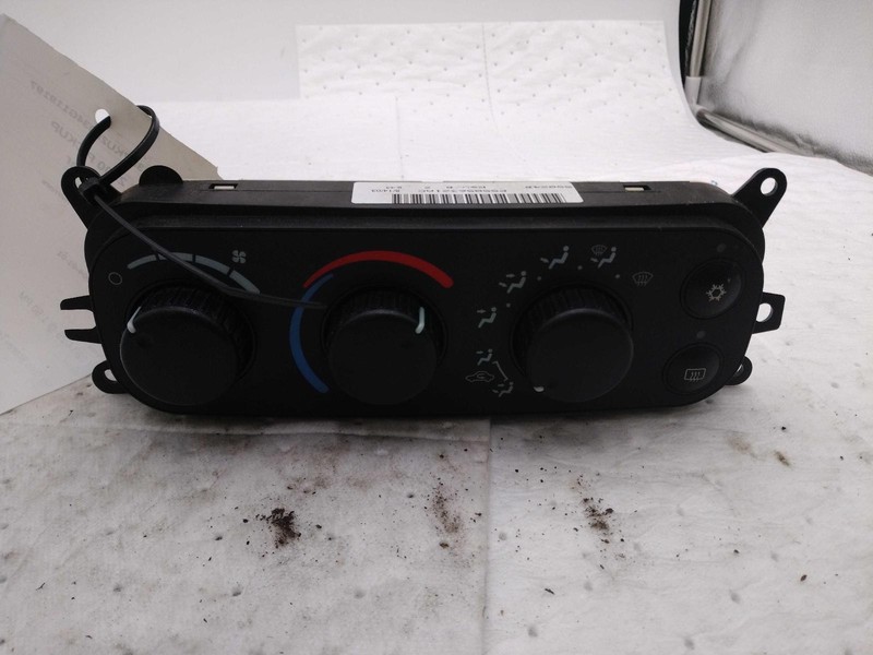 Used A/C Selector Switch fits: 2004 Dodge 2500 PICKUP w/o dual zone control non-