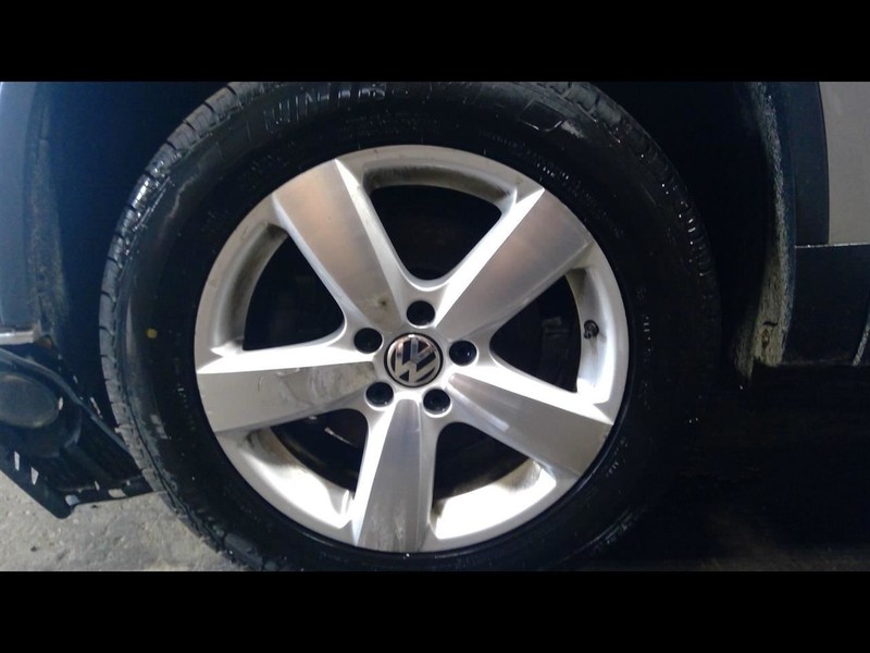 Rim Wheel 17x7 5 Spoke Fits 09-11 TIGUAN 1633002