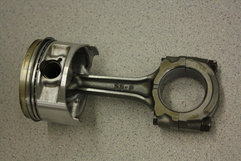 1995 KAWASAKI EX 500 NINJA PISTON WITH CONNECTING PUSHING ROD #2 OEM EX500 95
