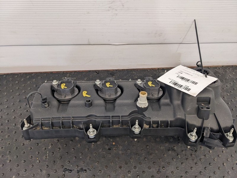 Right Valve Cover For 11-19 Ford Explorer 3.5 BR3E6K271EB Gas Rear 1189774