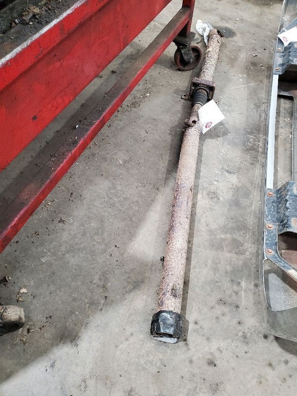 Rear Drive Shaft 4WD Automatic Transmission Club Cab Fits 97-99 DAKOTA 297306