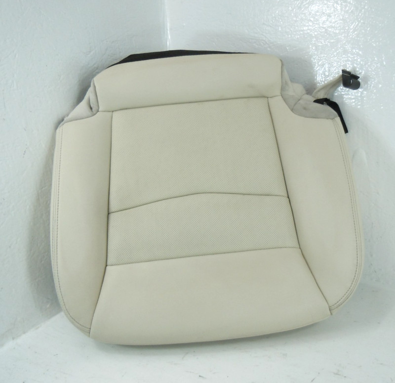 2024 24 Cadillac XT6 Rear Lower Bottom Seat Cushion Passenger Right OEM