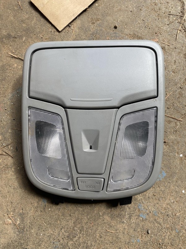 2011-2013 Kia Optima Overhead Console Beige Dome Map Lamp Light OEM