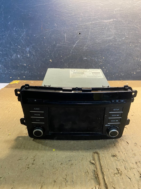 2013 - 2015 Mazda CX9 CX-9 Radio Stereo CD Screen MP3 Player Receiver y7540 DG