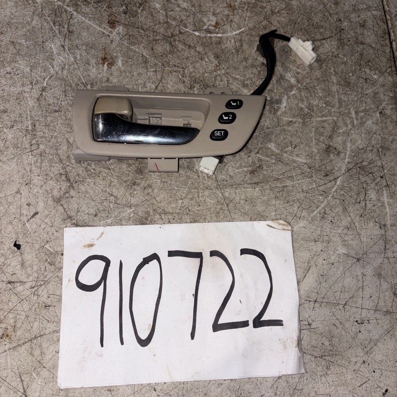 2004-2009 LEXUS RX330 RX350 FRONT LEFT DRIVER INTERIOR DOOR HANDLE OEM