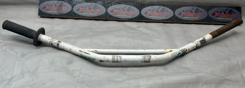 1986 Yamaha XT350 Handlebars Mid Bend Dirt Bike XT 350 86 Handle bar Grip