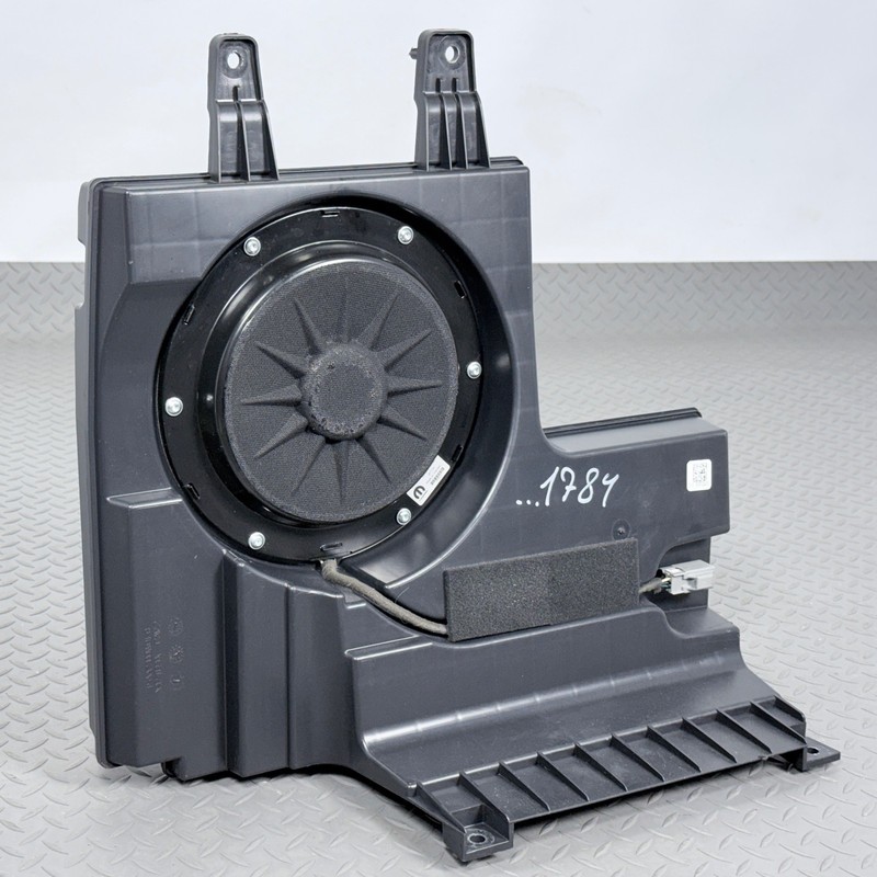 ✅ 19-26 RAM 1500 5th Gen CREW CAB OEM SUB WOOFER REAR SPEAKER Bass Subwoofer 63K