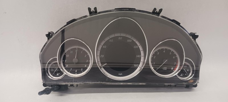 12 MERCEDES E350 Speedometer 131k miles OEM 1 Year Warranty!