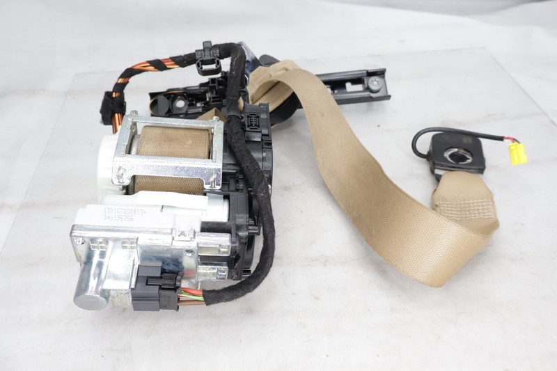 ✅ 10-13 Mercedes W221 S400 S550 Seat Belt Front Right Passenger Side Beige OEM