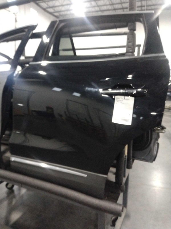 2019 Lincoln Nautilus Rear Left Door Black Good Condition Small Dent 505315