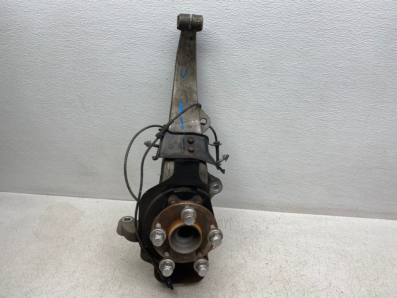 2009-2013 INFINITI FX35 FRONT RIGHT PASS SIDE SPINDLE KNUCKLE HUB OEM LOT656