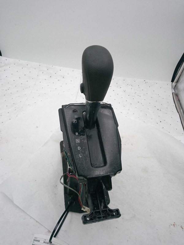 2019 Nissan Sentra Automatic Transmission Shift Lever Assembly - 84K Miles