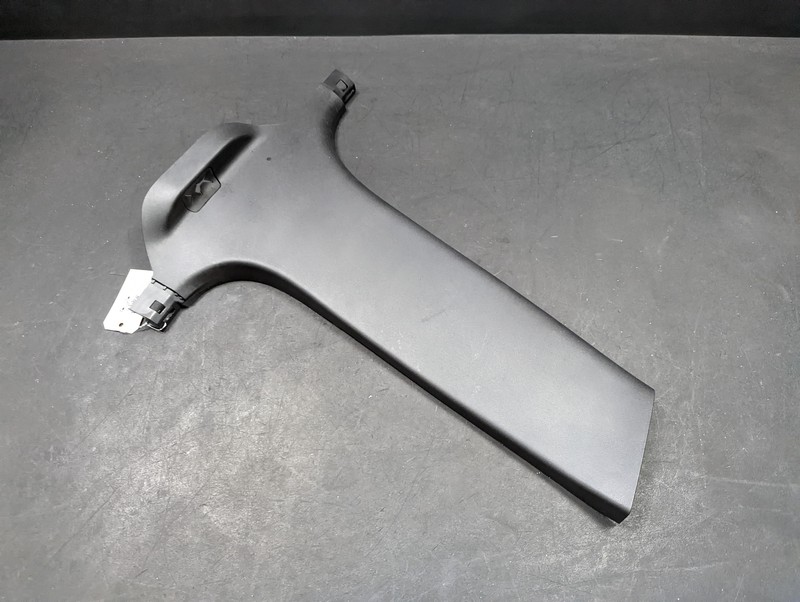 Center Right B Pillar Lower Trim Panel 2022 Cadillac CT4 84813344 2020 2021