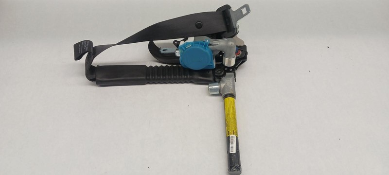11-'13 KIA FORTE Front Seat Belt Sedan passenger retractor black OEM