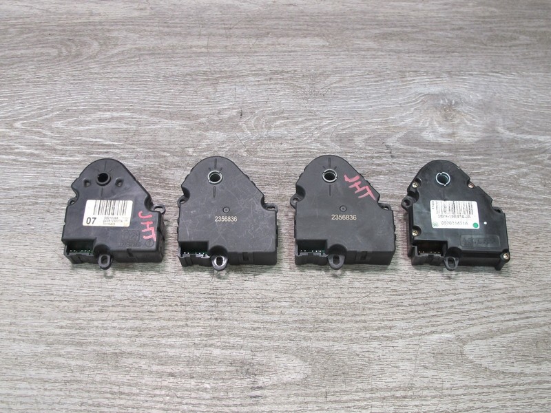 2003-2009 HUMMER H2 HVAC A/C AIR HEATER DOOR FLAP ACTUATOR MOTOR SET