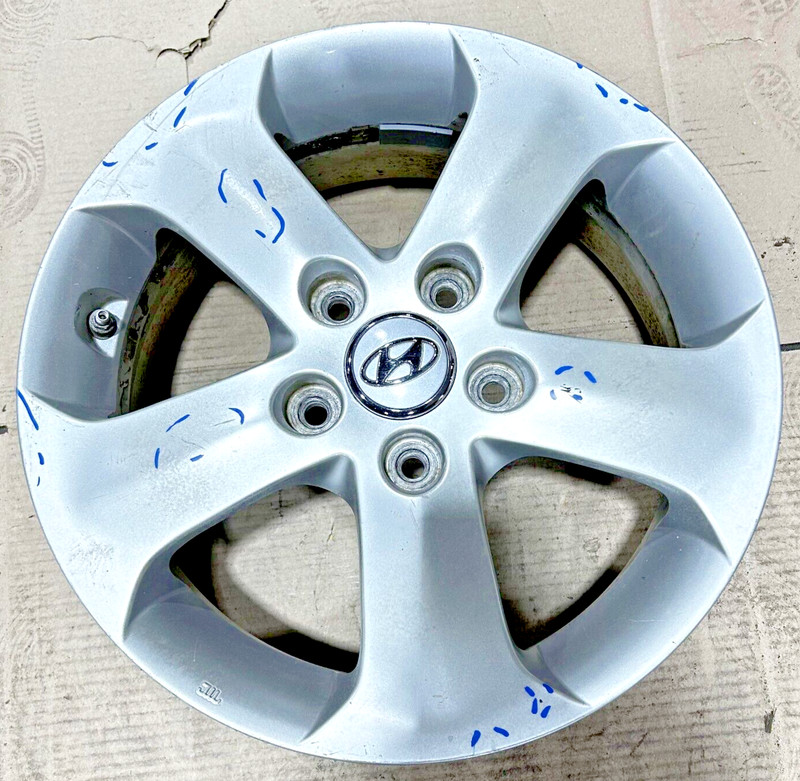 OEM Hyundai Elantra Wheel Alloy Rim 16" 16 x 6 Five 5 Spoke W/ TMPS 2007-2010