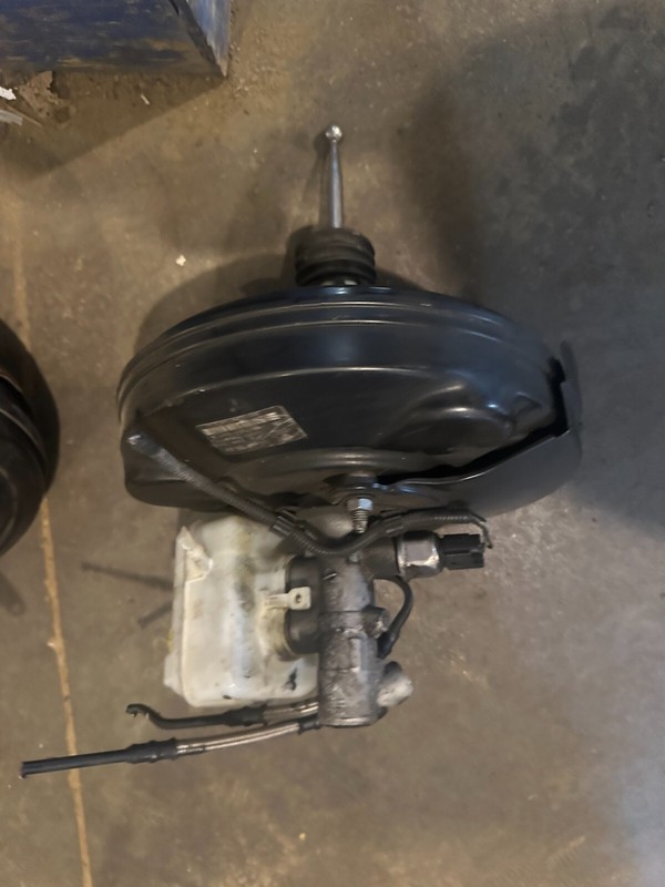 02-11 VOLKSWAGEN JETTA GOLF GTI BEETLE OEM POWER BRAKE BOOSTER W MASTER CYLINDER