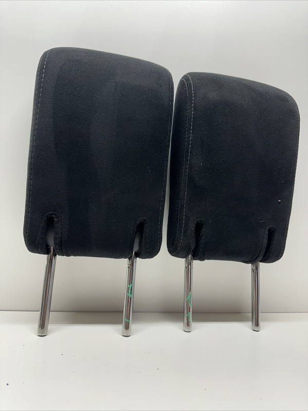 2013 - 2019 Nissan Pathfinder 3rd Row Left Right Head Rest Set Black Cloth OEM