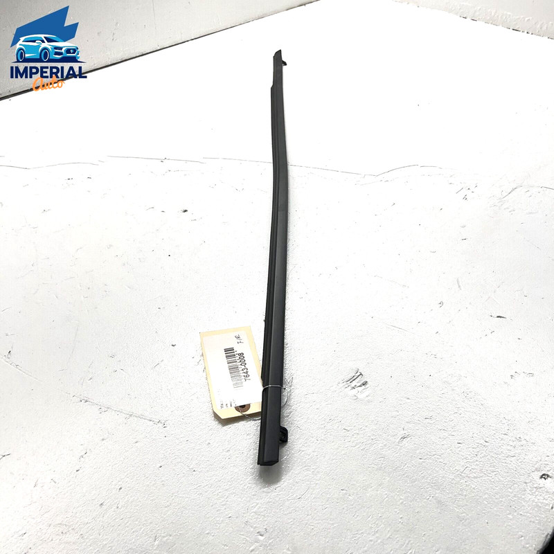 2023 MAZDA CX-50 FRONT PASSENGER DOOR WINDOW BELT MOLDING WHEATHERSTRIP OEM
