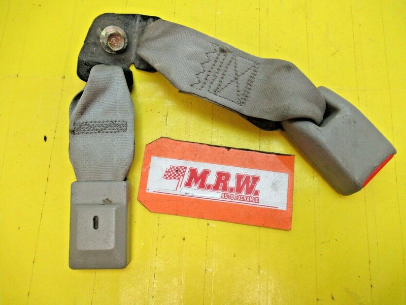 REAR SEAT BELT SEATBELT BACK BUCKLES DUAL LATCH LOCK for 01 02 03 ELANTRA SEDAN