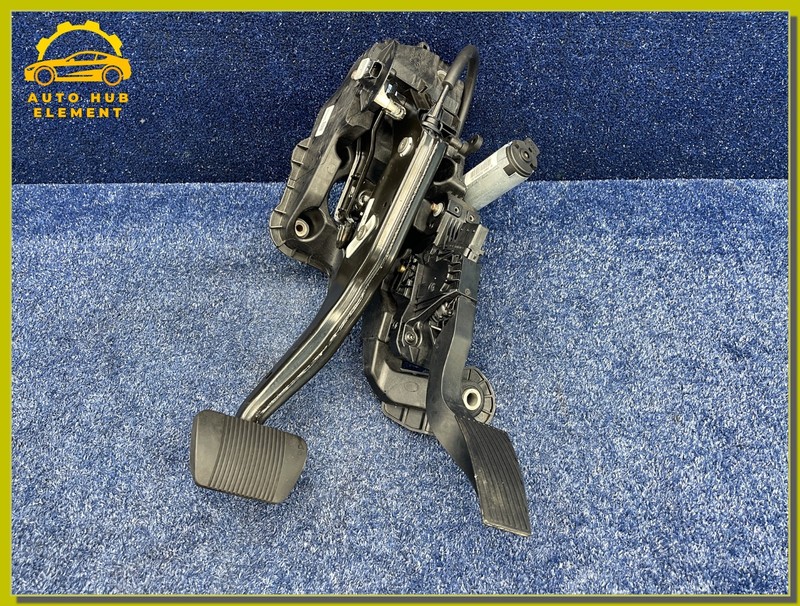 2019-2024 Ram 1500 Power Adjustable Brake Accelerator Pedal Assembly 68437179AF