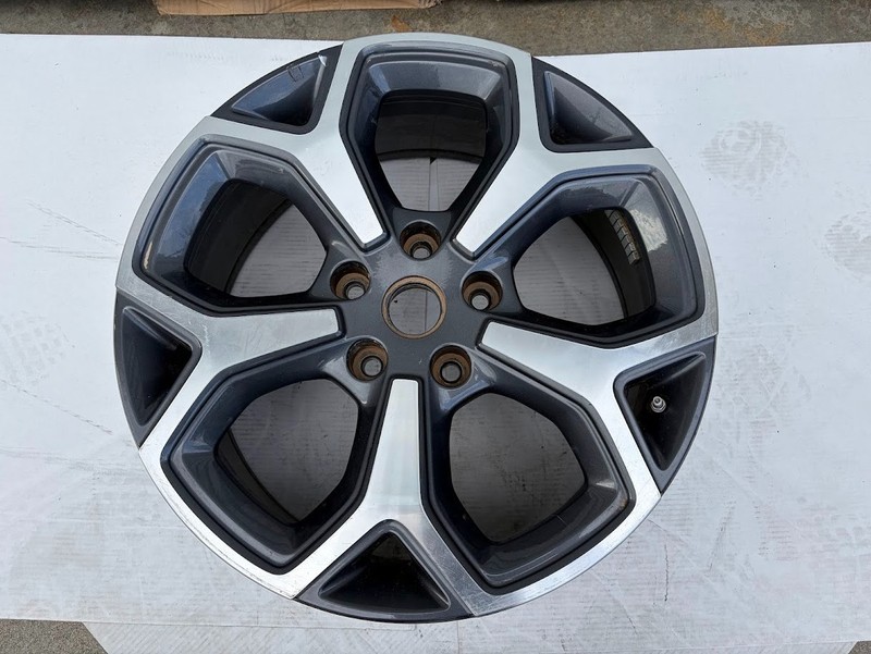 ✅22-24 Rivian R1S/R1T Wheel Rim 21x8.5J 48 w/Tire Sensor PT00032822