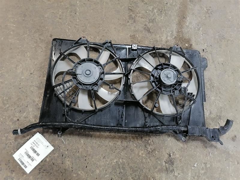 Radiator Fan Motor Fan Assembly Fits 13-16 MAZDA CX-5 1168370