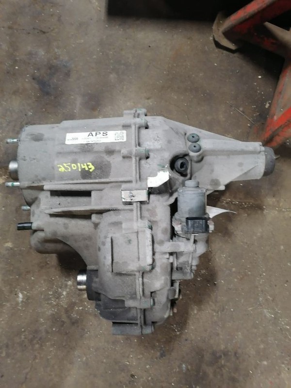 Transfer Case Classic Style ID 84467440 Fits 15-19 SIERRA 1500 PICKUP 1573570