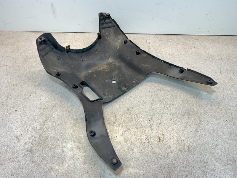 15 Genuine Scooter Co. Roughhouse 50 Lower Bottom Skid Belly Cowl Cover Panel