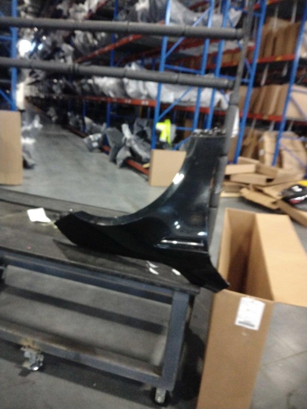 2012 KIA Optima Front Right Fender Black Used 150758 140K Miles