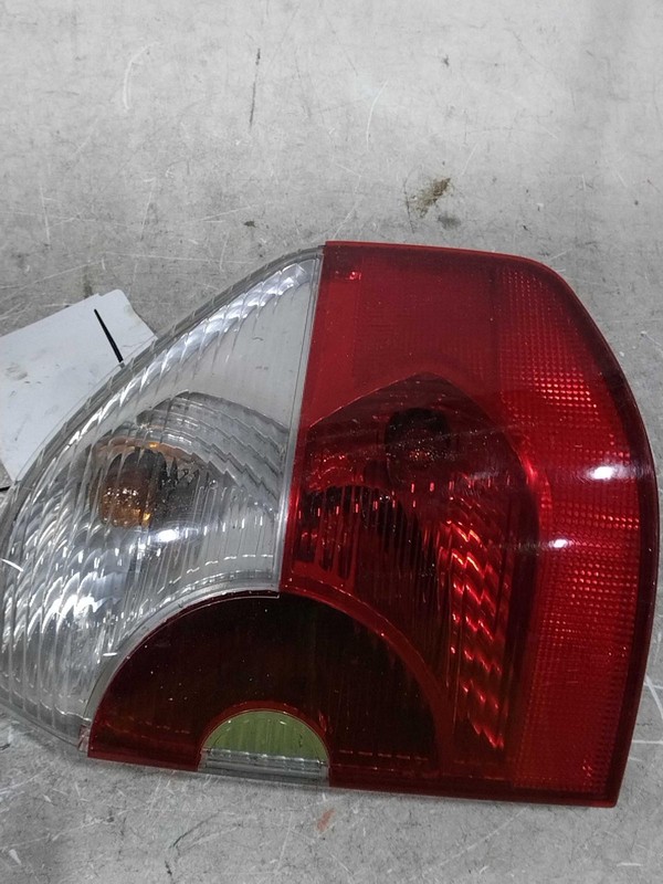 2004-2006 BMW X3 Right Tail Light Assembly OEM 289708, Used, 177K Miles