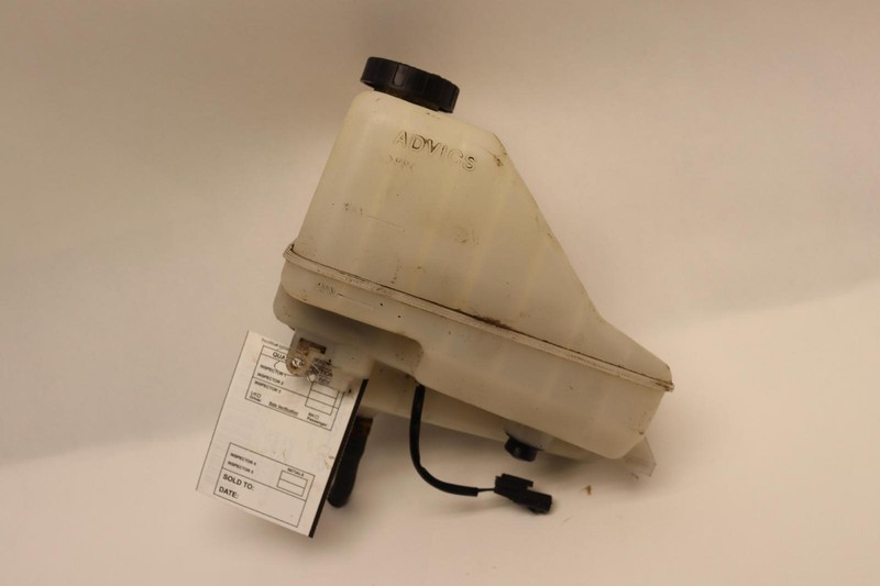 2012-2021 NISSAN NV 2500 POWER BRAKE MASTER CYLINDER RESERVOIR BOTTLE TANK OEM