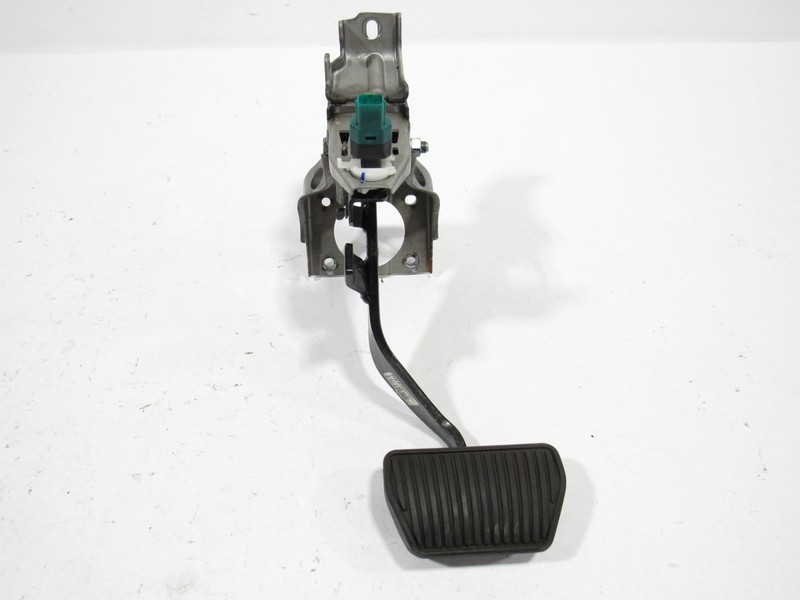 17-20 Genesis G90 2019 Brake Stop Pedal w/ Bracket Assembly |#3