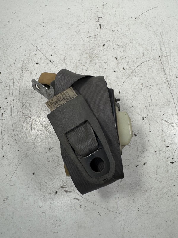 84-87 Honda Civic 4 Door Right Seat Belt Gray OEM