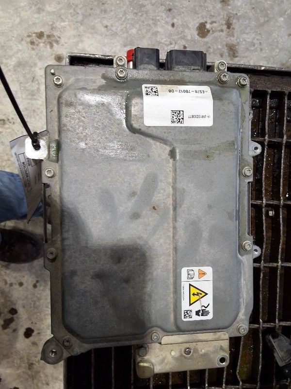 Conv/Invert/Charger Inverter Above Transmission Sobdmc Fits 13-20 FUSION 3303165
