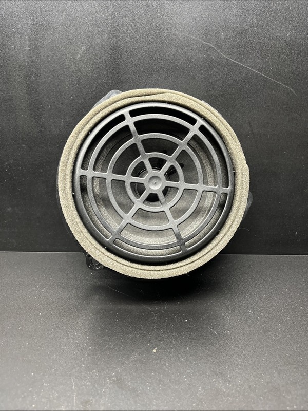 2012-2018 Audi A6 A7 S7 RS7 Porsche Rear Subwoofer Audio Speaker